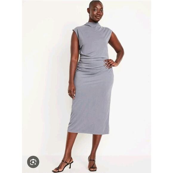 Old Navy Gray Ruched Fitted Neutral Minimalist Contemporary Midi Dress Size 2X - Picture 1 of 8